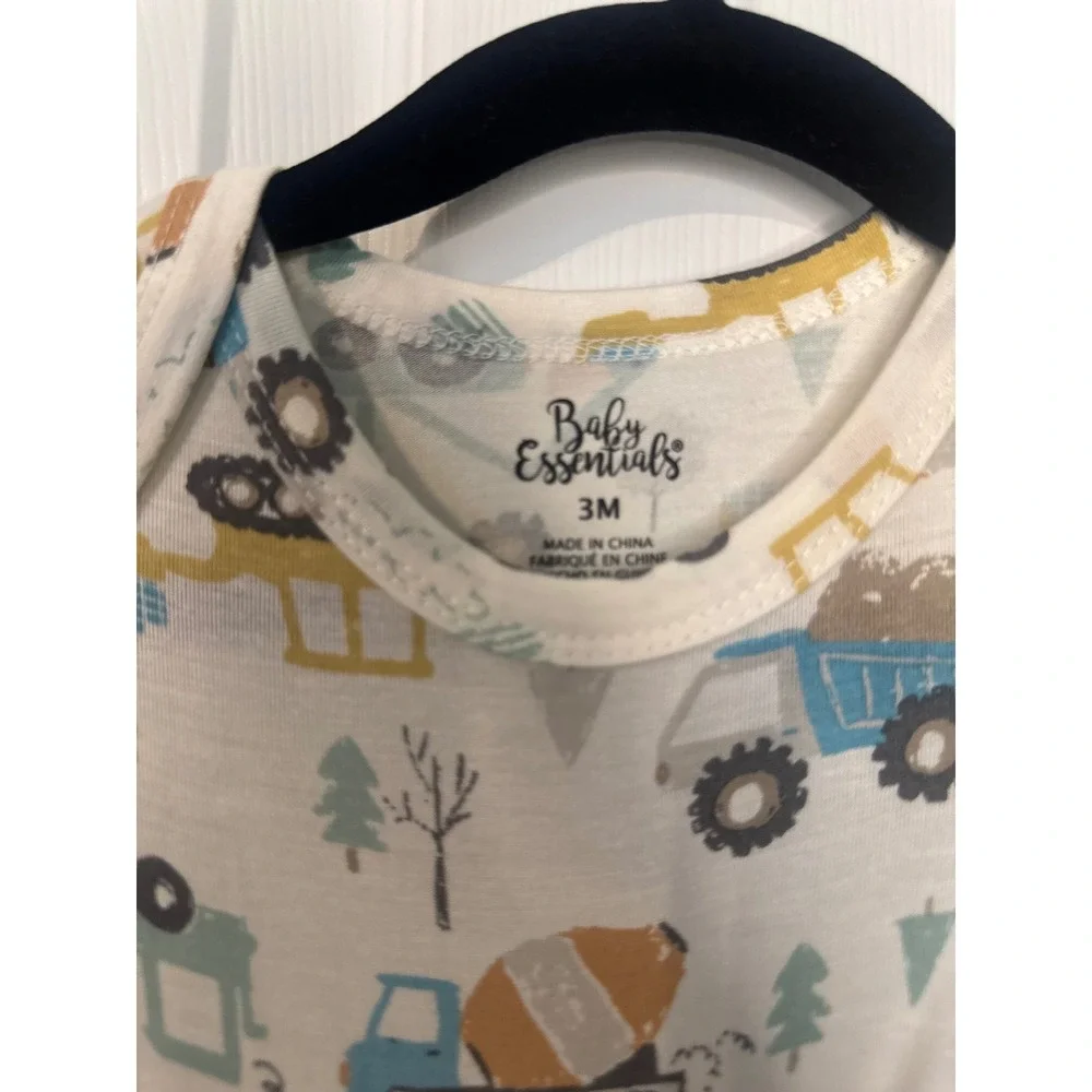 Baby Essentials Bamboo Viscose Construction Truck Bodysuit Cream 3M Fold Mitten
